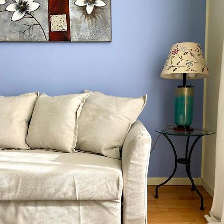 Luxury Four-Room Apartment In Monza Centro - 2 Min Walk To Train Station Eksteriør billede